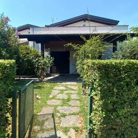 Hébergement de vacances House *