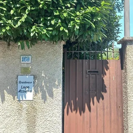 House * Lesa